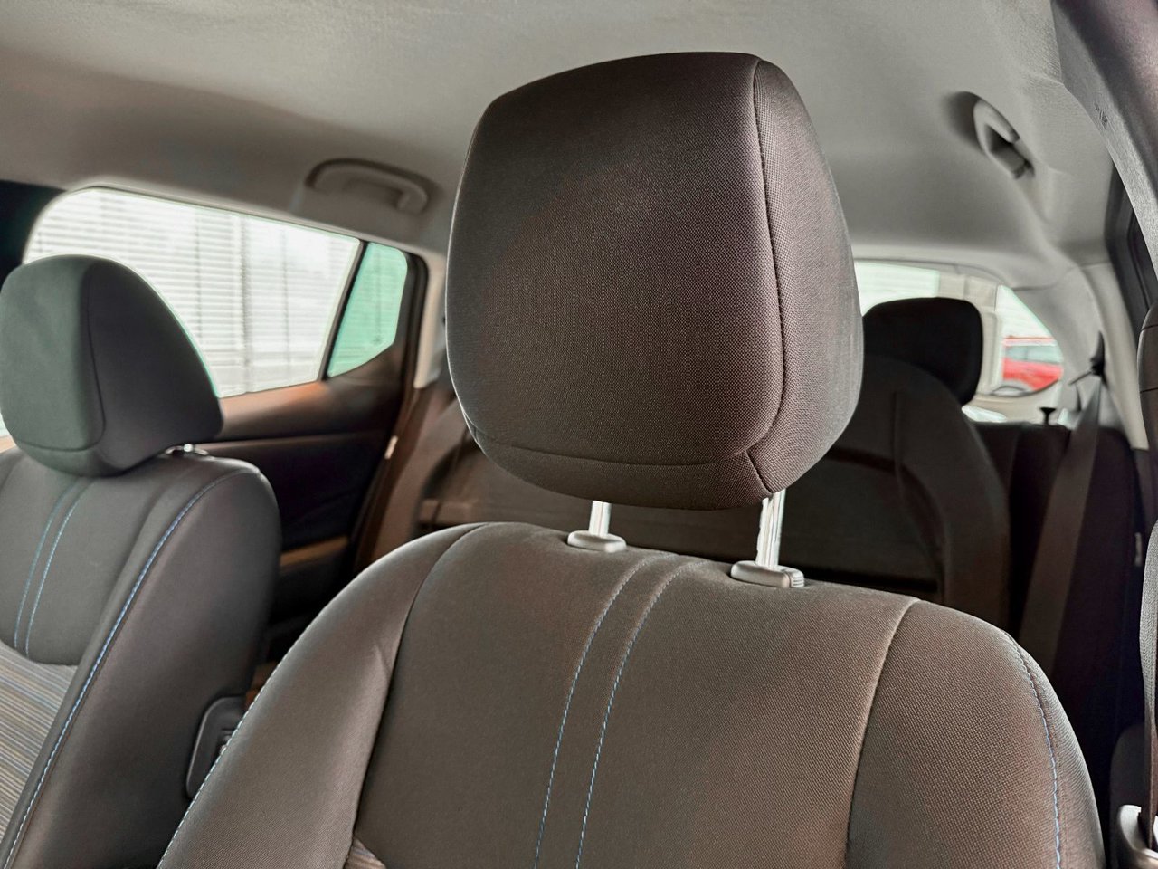 2023 Nissan Leaf Notre-Dame-des-Prairies - photo #13